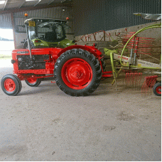 Nuffield Tractor Restoration - Andy Charles