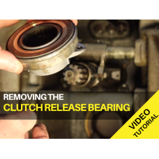 Ferguson TED20 - Removing The Clutch Release Bearing - Video Tutorial