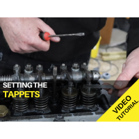 Ferguson TED20 - Setting the Tappets - Video Tutorial