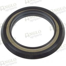 Front Hub Inner Oil Seal