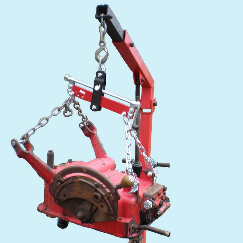 Hydraulics on engine crane