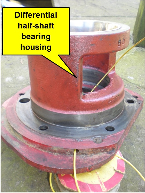 Diff bearing housing showing drain hole